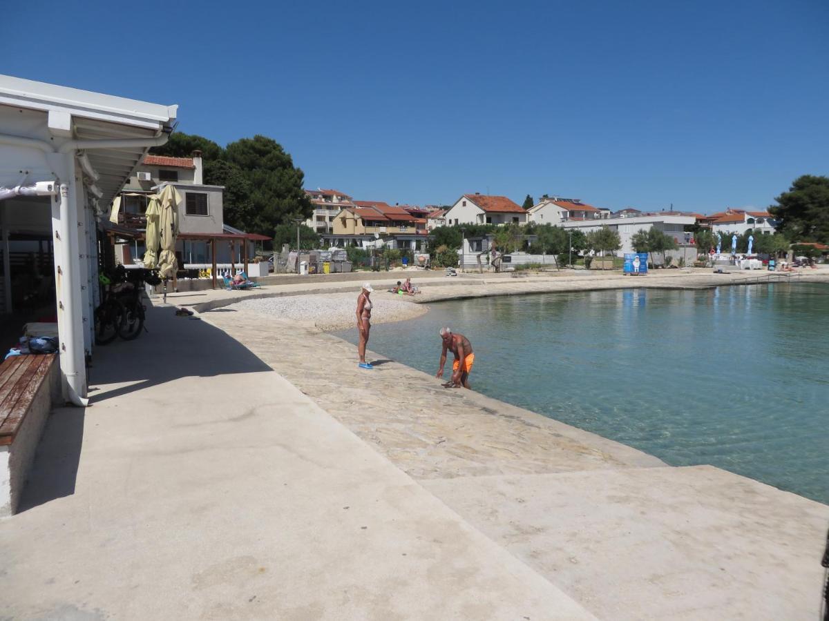 Sweet Sea Apartments Pakoštane Kültér fotó